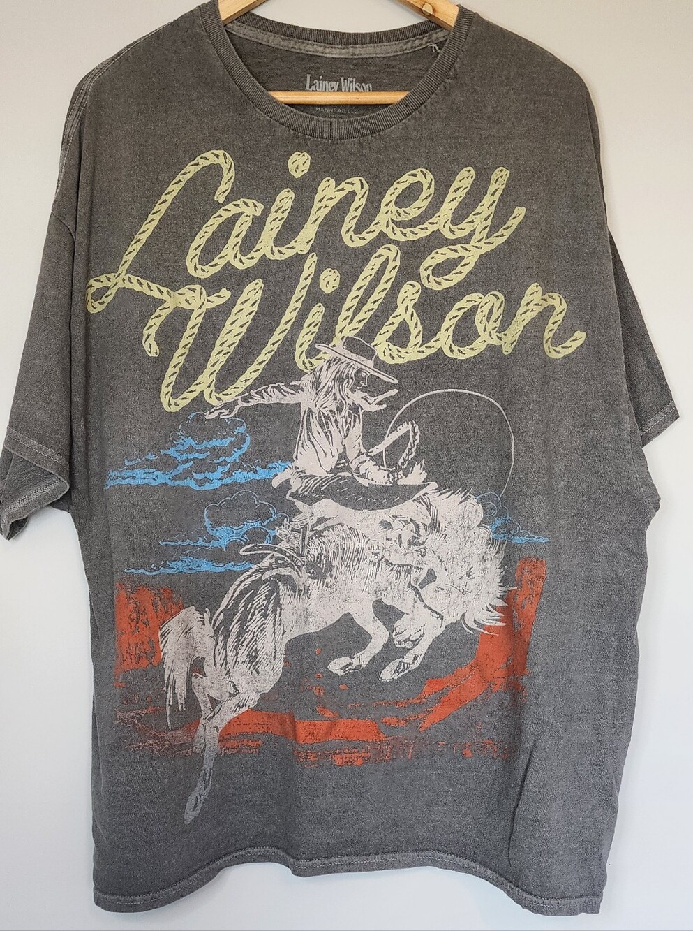 Lainey Wilson Country Music Rodeo Graphic Tee Oversized Gray S/M